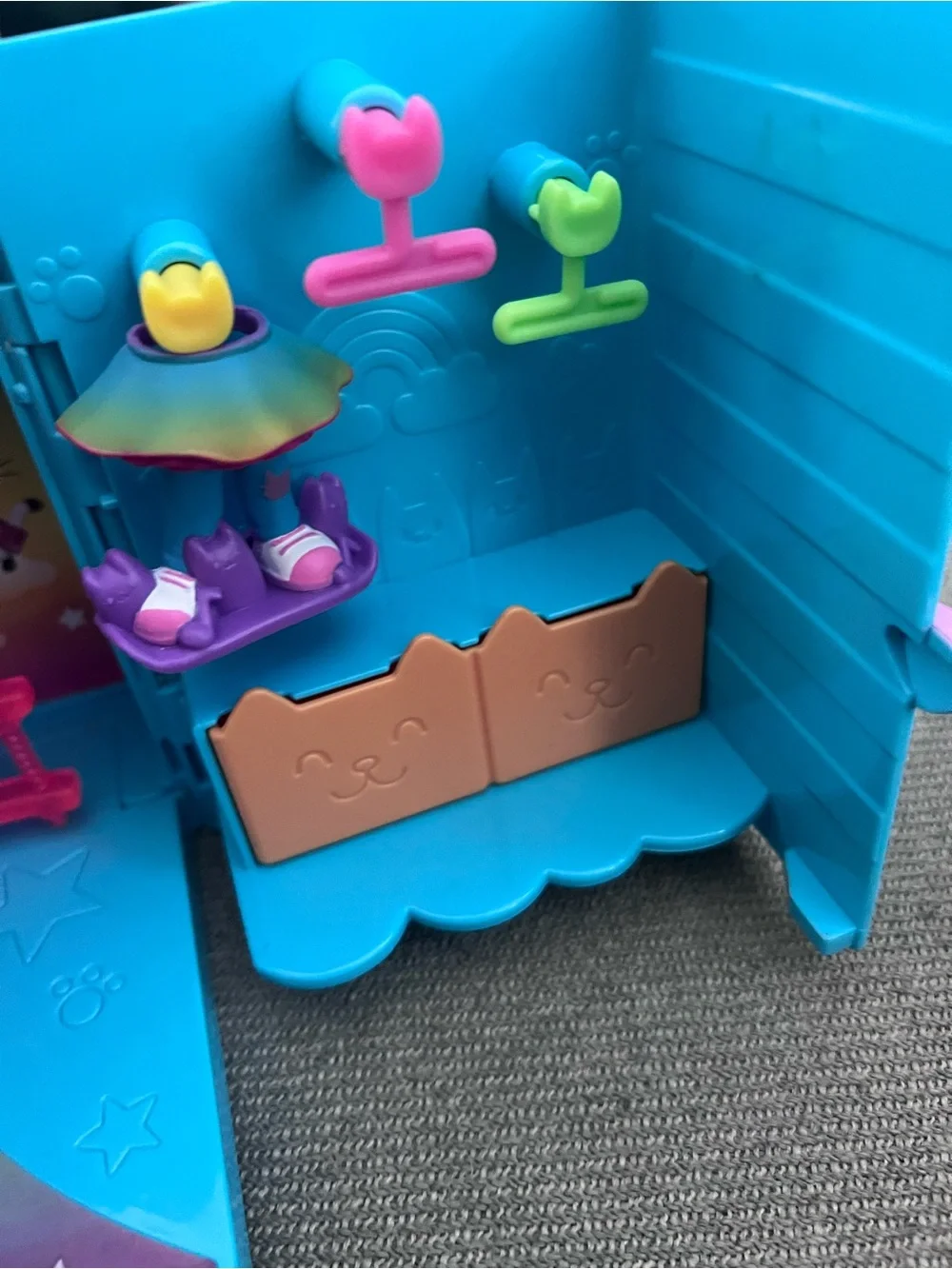 Small Boutique Kids Playset with Purple and Pink Doll